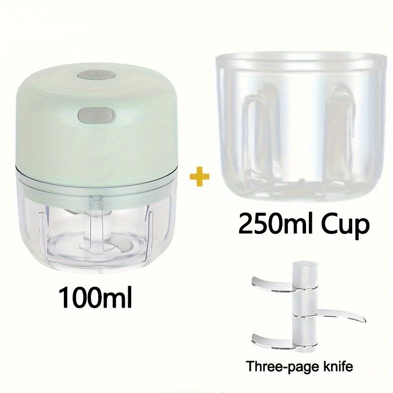 1pc Electric Mini Garlic Chopper with a Capacity of 100+8.45oz, USB MeatGrinder, And Garlic Crusher. it ls a Robust Tool for Crushing Ginger AndVegetables, Featuring a Safety Switch And a Thickened Design.